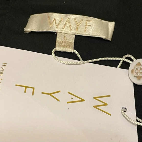 WAYF‎ Fae Check Crop Top - Picture 8 of 10